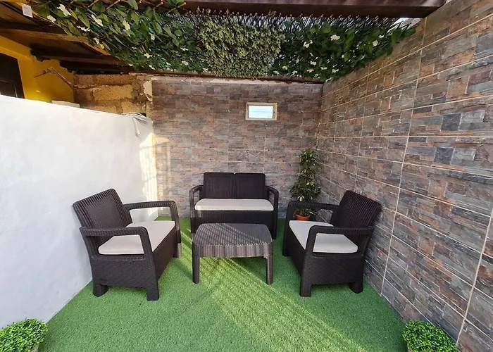 Sunny Island Retreat In Tejina De Isora Vakantiehuis